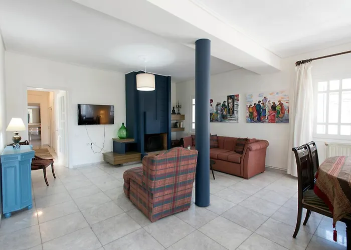 Apartamento Met & Kas Corner Spacious House With Countryard Volos