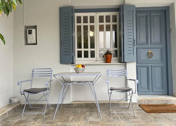 Met & Kas Corner Spacious House With Countryard * Volos