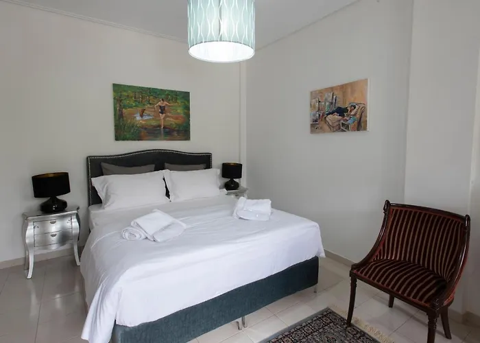 Met & Kas Corner Spacious House With Countryard Apartamento *