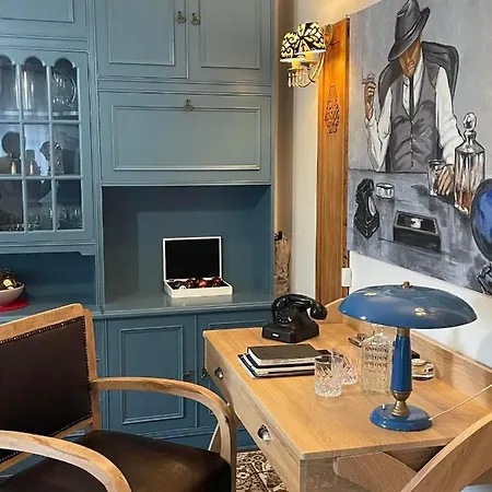 Met & Kas Corner Spacious House With Countryard 아파트 볼로스