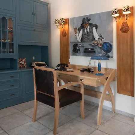 아파트 Met & Kas Corner Spacious House With Countryard *